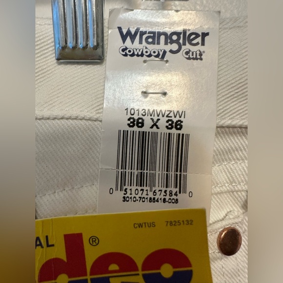 Vintage White Wrangler Cowboy Cut Denim Jeans Western Rodeo NWT 38x36 - Picture 3 of 5